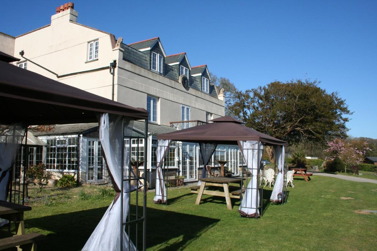 Great Trethew Manor Hotel & Self Catering Lodges Liskeard Bagian luar foto
